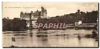 Zamek w Pierrefonds — Widok z posterunku — n° 4774