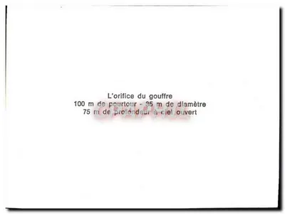 Gouffre da Pierre — orifício de 100 m de perímetro, 35 m de diâmetro, 75 m de profundidade — Graph'phil — Verso