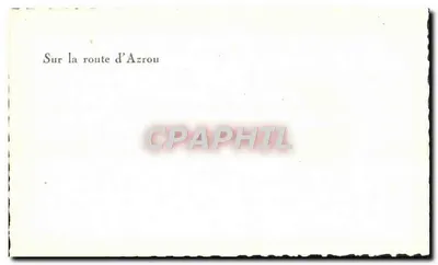 Na trasie do Azrou — krajobraz lasu i jeziora — bez wydawcy ani numeru — Rewers