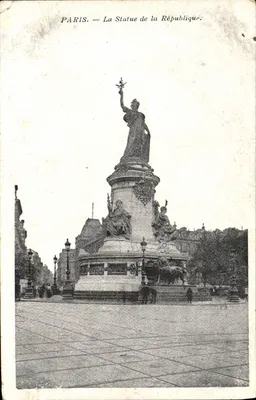 Paris — A Estátua da República — Editor não identificado, número de série não visível