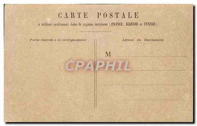 PARIS - East Station — view of the station with pedestrians and vehicles — publisher not visible — Back