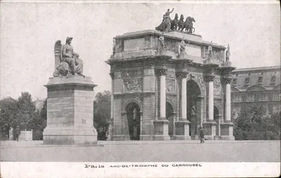 Paris — Arco do Triunfo do Carrousel — editor não visível
