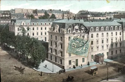 Bilhete postal antigo Paris A Caserna da Pepiniere Militaria