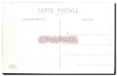 Verdun - Lago di Vaux — vista del lago con sponde erbose e colline in lontananza — Verso
