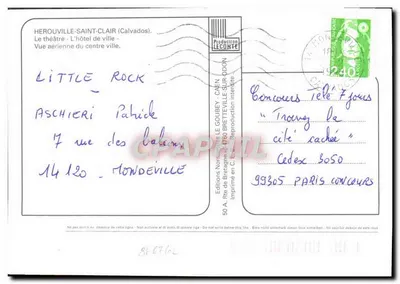 Herouville-Saint-Clair — widok z powietrza centrum miasta — Wydawnictwo Emy — Rewers