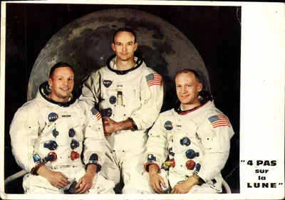 Les héros de la Lune — '4 Pas sur la Lune' — Édition France-Soir