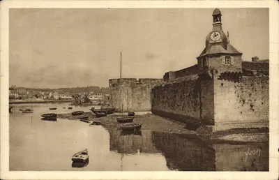Concarneau — Muralhas da Cidade Fechada — Les Éditions d'Art Yutin, Paris