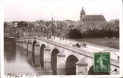 Bilhete postal antigo Blois O Ponte Sobre o Rio Loire