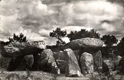 Dolmen de Kériaval — Carnac (Morbihan) — Éditeur Gaby