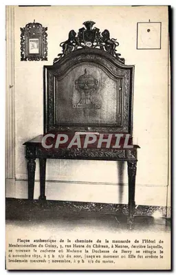 Placa de lareira do Hotel das Moças do Guiny em Nantes — editor F. Chapeau, Nantes
