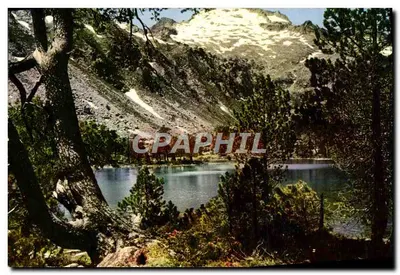 Lago nas Pirineus — vista da vallée d'Aure — editor Héliocast