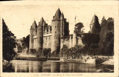 Josselin — Os bordos do Oust e o Castelo — n° 4576