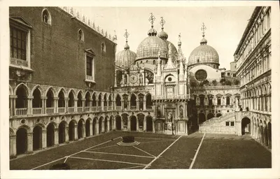 VENEZIA — Palácio Ducal - Pátio — Coleção Michel ROUSSIER