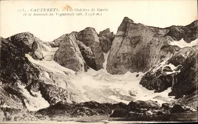 Cauterets — As Oulettes de Gaube e o Cume do Vignemale (alt. 3298 m.) — Editor: Béthia Photo Gaube