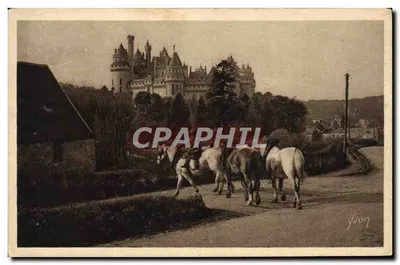 Château de Pierrefonds — Côté Est — Éditions d'Art Yvon, Paris