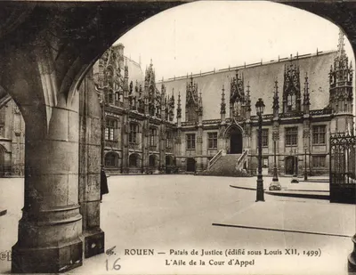 ROUEN — Pałac Sądowy (zbudowany podczas panowania Ludwika XII, 1499) — Część Sądu Apelacyjnego — Wydawca E. E. n° 66