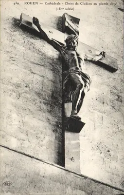 ROUEN — Cathédrale - Christ de Clodion en plomb doré (18ème siècle)