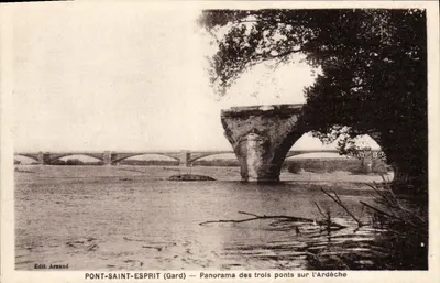 PONT-SAINT-ESPRIT (Gard) — Panorama dos três pontes sobre a Ardèche — Edit. Arnaut