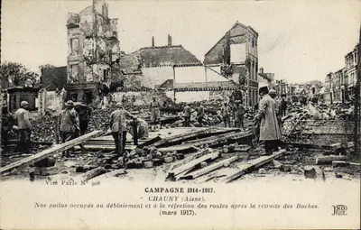 Chauny (Aisne) — desmonte e reforma das estradas após a retirada dos alemães — março de 1917 — Visé Paris N° 908