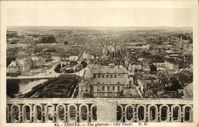 Troyes — Vue générale — Côté Ouest — D.D.