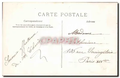 Criança em capa de pele — carregando um buquê — editor anônimo, n° 487 — Verso