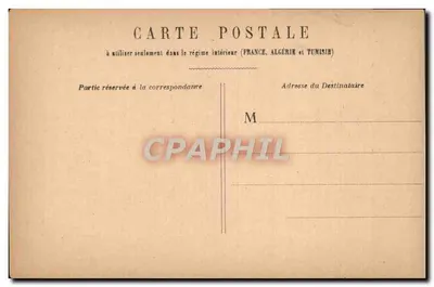Paryż - Arc de Triomphe — monumentalny widok — wydawca nieznany — Rewers