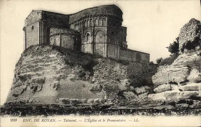 Około Royan — Talmont — Kościół i wysepka — LL. — N° 209