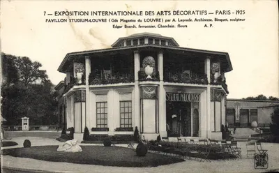 Pavillon Studium-Louvre — Międzynarodowa Wystawa Sztuki Dekoracyjnej — Paryż 1925 — Architekt A. Laprade, Rzeźbiarz Binquet