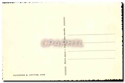 Besançon — Astronomiczny zegar — Widok z lewej strony, widok frontalny, widok z prawej strony — Rewers