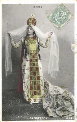 Sujet : Actrice en costume d'opéra — Éditeur SANDERSON, n° M.J.6
