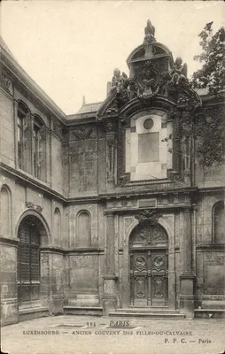 Luxemburgo — Antigo convento das Filhas do Calvário — P. P. C. — Paris