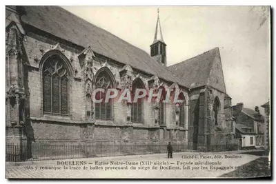 Doullens — Katedra Najświętszej Maryi Panny (XIII wiek) — Południowa fasada