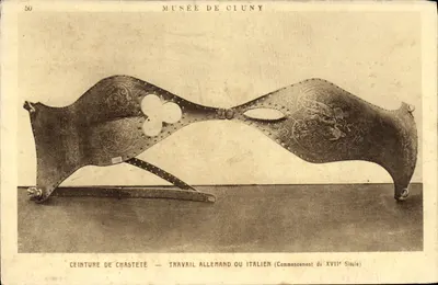 Cinto de castidade — trabalho alemão ou italiano (início do século XVII) — Museu de Cluny
