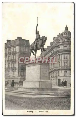 Paris — Lafayette — estátua equestre
