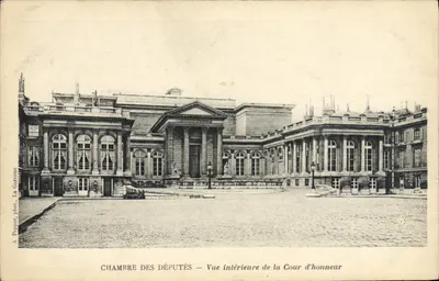Sala dos Deputados — Vista interna da Cour d'honneur — A. Pepper, fot. La Garonne