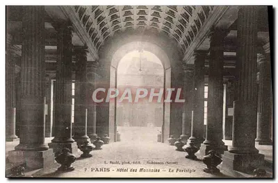 Paris - Hotel das Moedas - O Pórtico