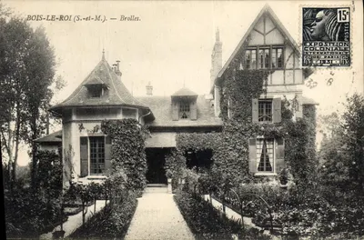 Bois-le-Roi (S.-et-M.) — Brolles. — Exposição Colonial Internacional de Paris.