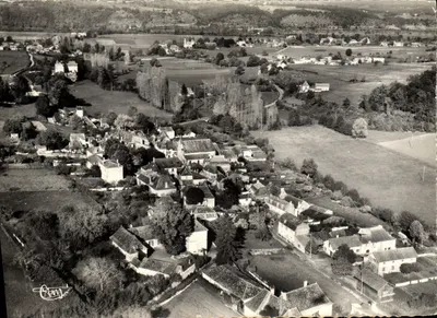 Lanquais - Vista aérea - Vale de Lanquais (Dordogne) — Edições Aéreas COMBIL - IMP. MACON
