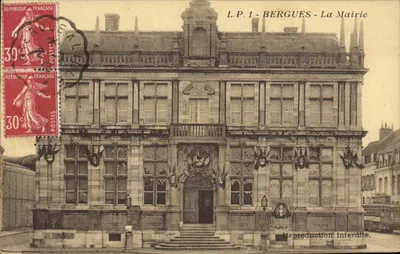 Bergues - A Prefeitura — L.P. 1 — Reprodução Proibida