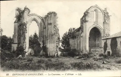 Environs d'Angoulême — La Couronne — L'Abbaye — LL.