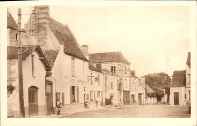 Gizeux — A Praça — Edição A. Jolin