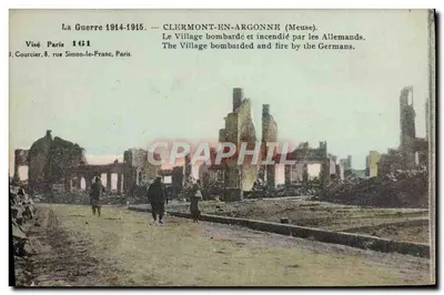 Clermont-en-Argonne (Meuse) — Vila bombardeada e incendiada pelos alemães — J. Courcier, Paris