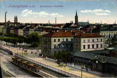 Ludwigshafen a. Rh. — Marktplatz e Bahnhof — Verlag Josef Hopp & Co. n° 24592