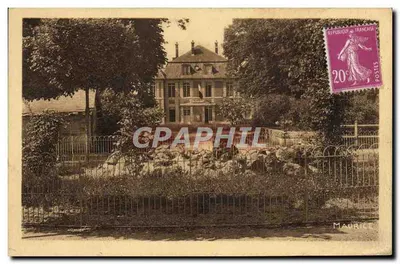 Gournay-sur-Marne — O Poço Artésiano - A Prefeitura (Castelo de Luís XIII) — Maison Maurice