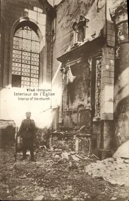 Visé (Bélgica) — Interior da igreja destruída — Edição Belatca, Paris