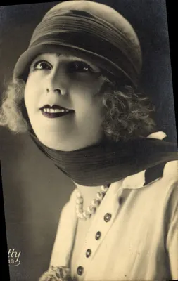 Mulher elegante — retrato — Getty, n°13