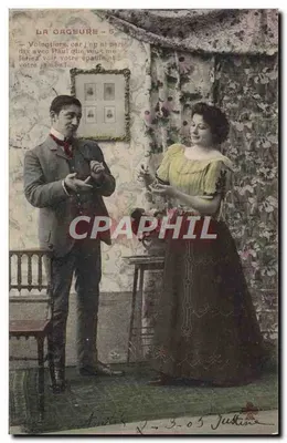 La Cageure - 5 — cena teatral com texto impresso — editor não identificado