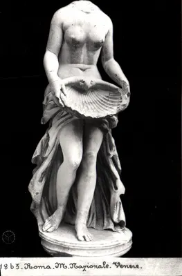 Estátua de Vênus — Museu Nacional — Roma — editor P. Chauffourier