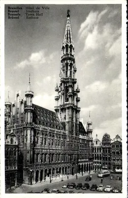 Hotel de Ville de Bruxelas — vista panorâmica — Edições « Ponilux » n° 21.22.28