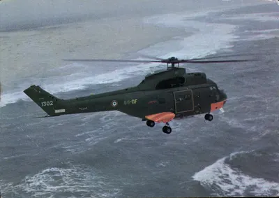 Helicóptero SA 330 PUMA — Força Aérea — edições ABELLE-CARTES